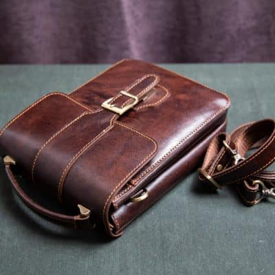 کیف دوشی چرم هوژا