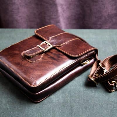 کیف دوشی چرم هوژا